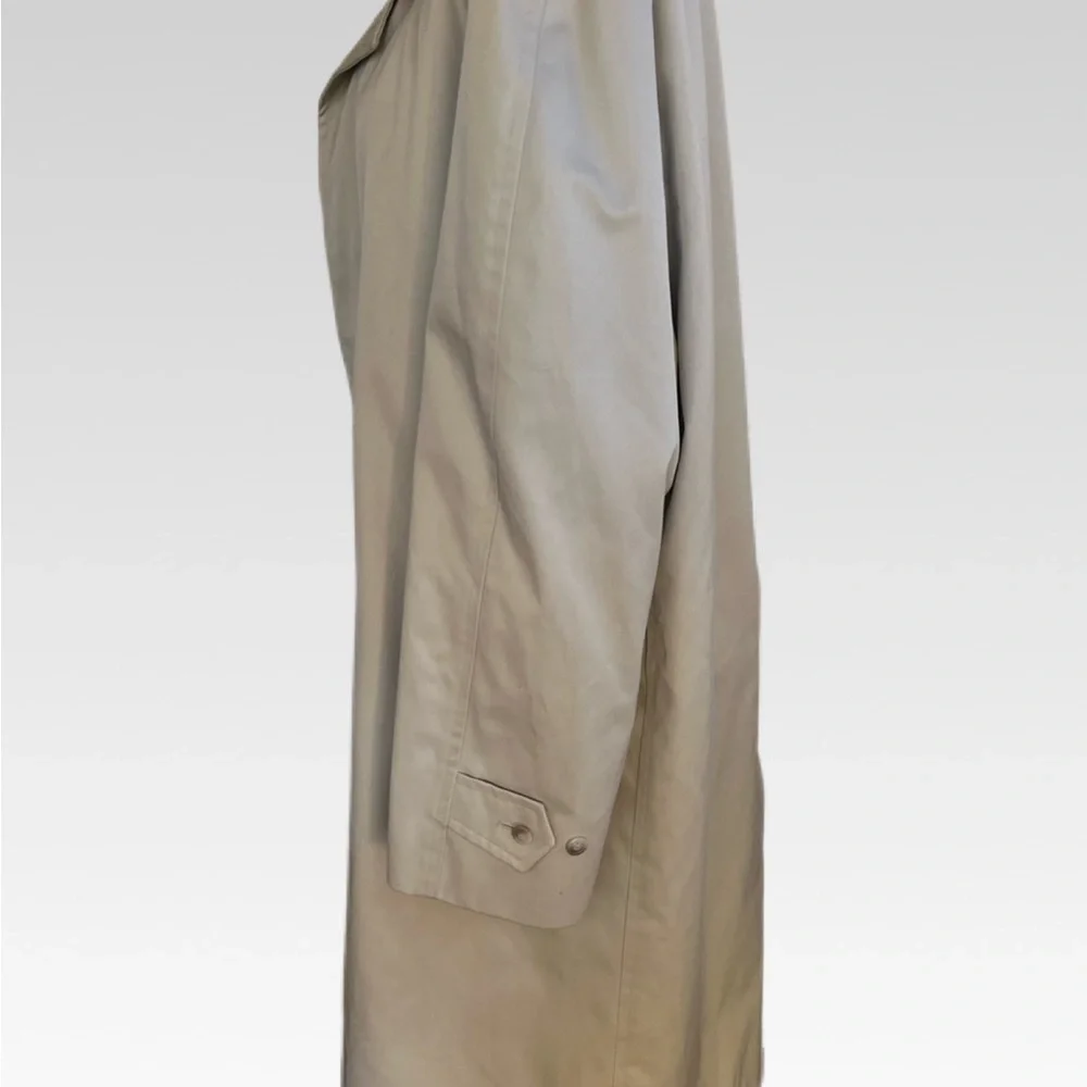 Elegant Beige Men's Trench Coat size 44